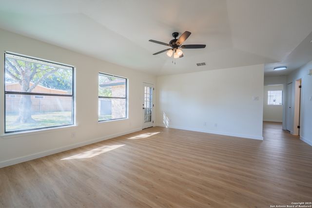 201 Anhalt, New Braunfels, TX 78130