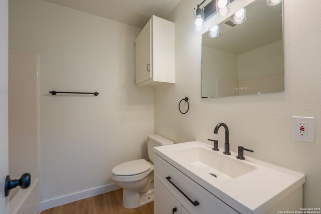 201 Anhalt, New Braunfels, TX 78130