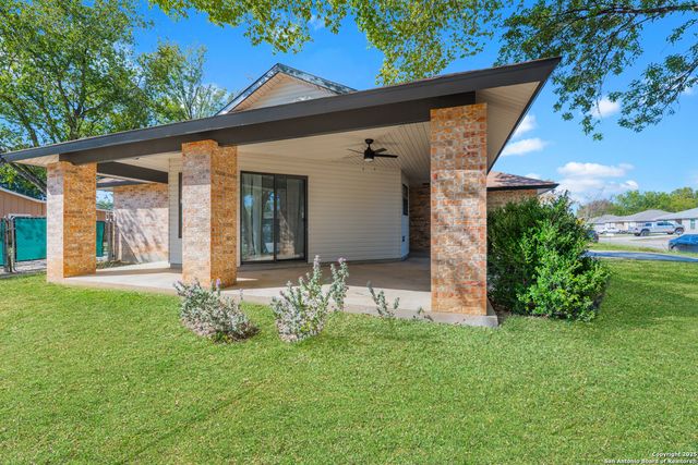 201 Anhalt, New Braunfels, TX 78130