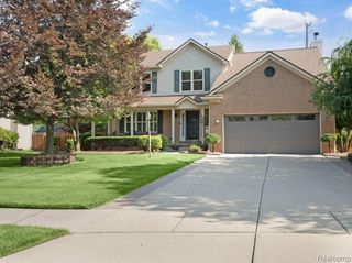 42688 Preswick Court, Van Buren, MI 48111