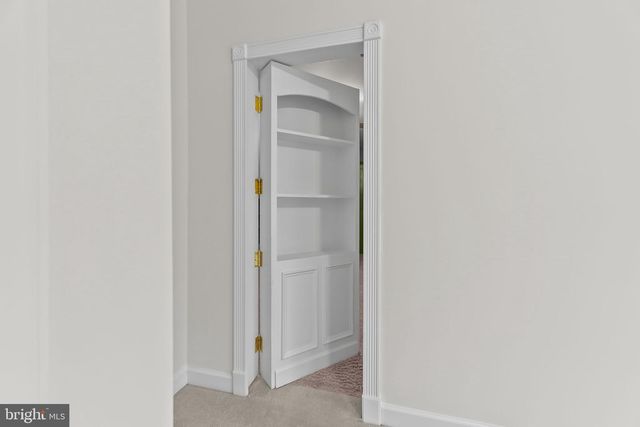 9290 GUNSTON RD, Welcome, MD 20693