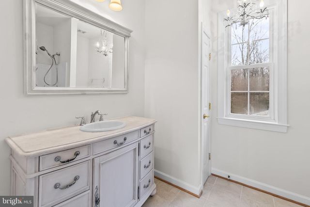 9290 GUNSTON RD, Welcome, MD 20693