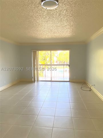 7020 Nova Dr 209D, Davie, FL 33317