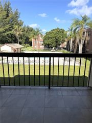 7020 Nova Dr 209D, Davie, FL 33317