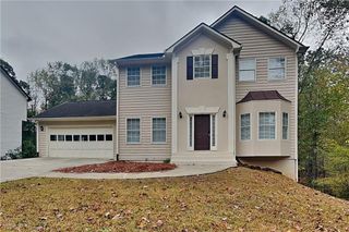 2020 Hunters Trail Drive, Lawrenceville, GA 30043