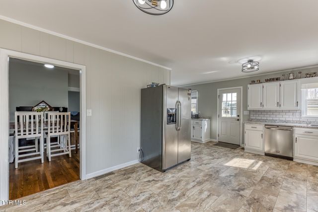 1036 Tennessee 91, Elizabethton, TN 37643