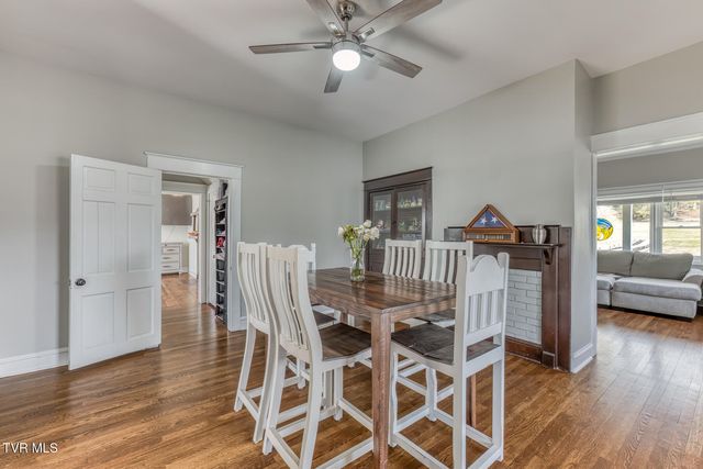 1036 Tennessee 91, Elizabethton, TN 37643