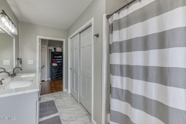 1036 Tennessee 91, Elizabethton, TN 37643