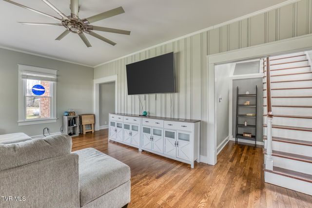 1036 Tennessee 91, Elizabethton, TN 37643