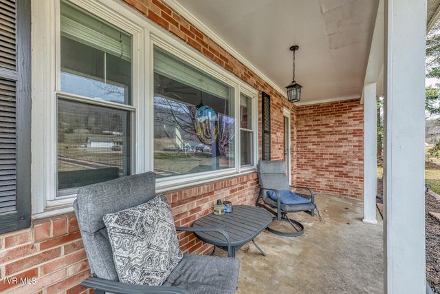 1036 Tennessee 91, Elizabethton, TN 37643