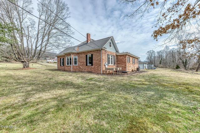 1036 Tennessee 91, Elizabethton, TN 37643