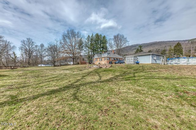 1036 Tennessee 91, Elizabethton, TN 37643