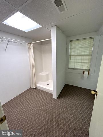 49 HILLSIDE RD, Hanover, PA 17331