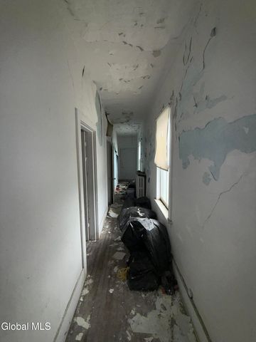 16.5 Washington Street, Rensselaer, NY 12144