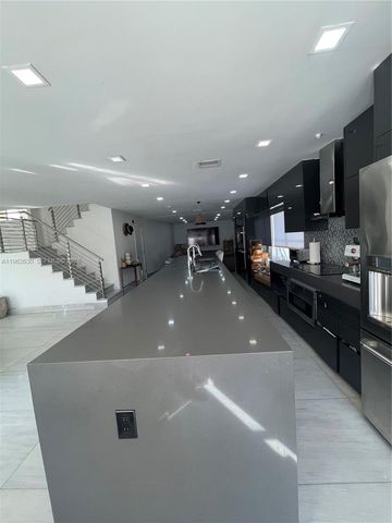 3340 SW 50th Street, Hollywood, FL 33312