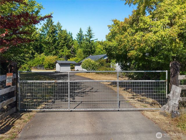 4110 Baker Ames Road NE, Olympia, WA 98506