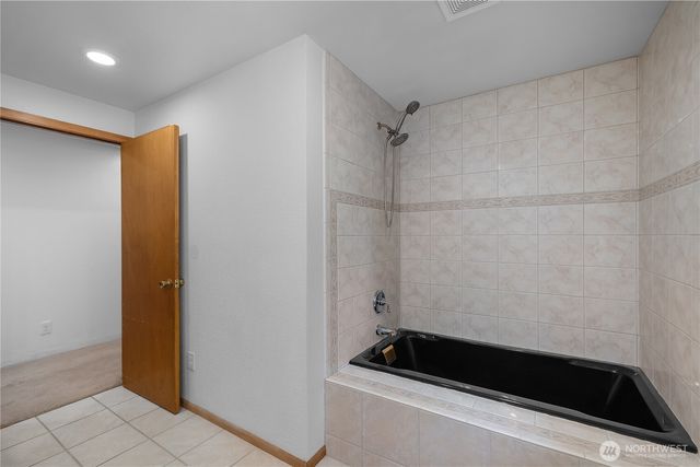 4110 Baker Ames Road NE, Olympia, WA 98506