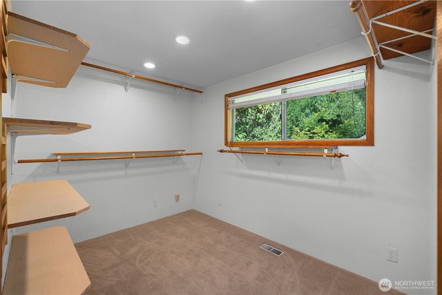 4110 Baker Ames Road NE, Olympia, WA 98506