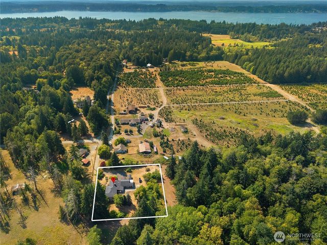4110 Baker Ames Road NE, Olympia, WA 98506