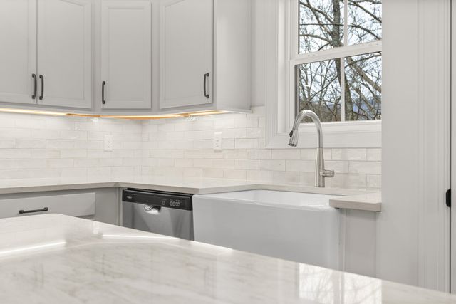 217 Lynnolen Lane, Chattanooga, TN 37415