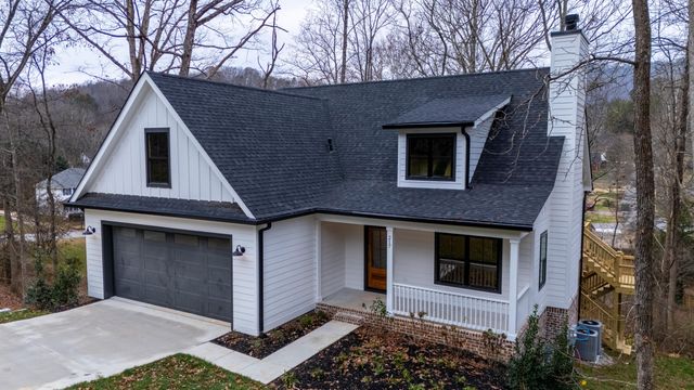 217 Lynnolen Lane, Chattanooga, TN 37415