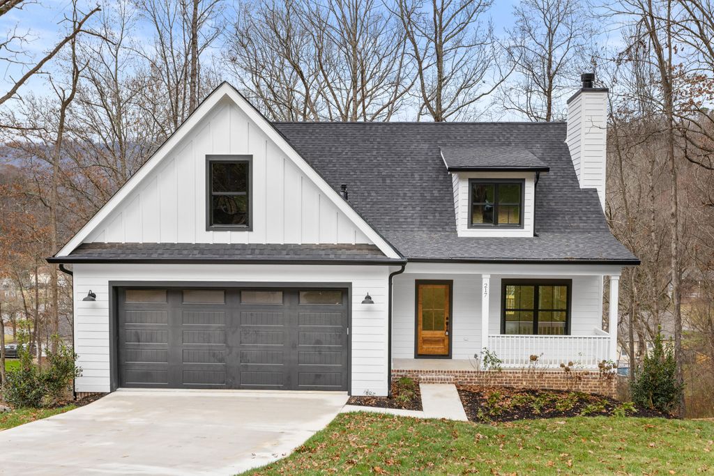 217 Lynnolen Lane, Chattanooga, TN 37415