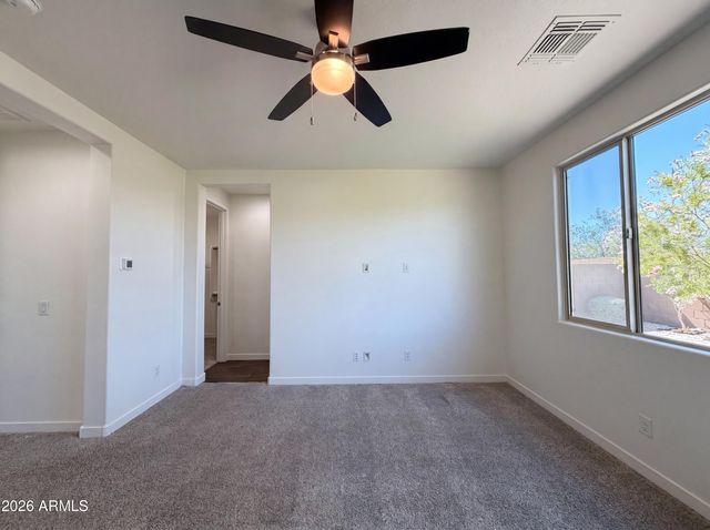 1224 E GLASS Lane, Phoenix, AZ 85042