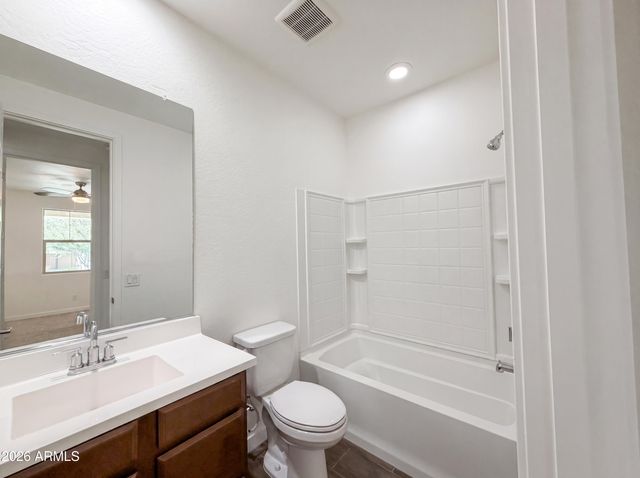 1224 E GLASS Lane, Phoenix, AZ 85042