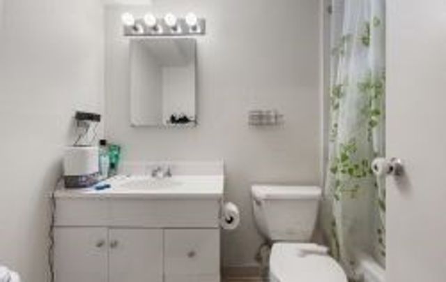 135 Pleasant St 201, Brookline, MA 02446