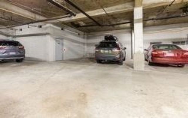 135 Pleasant St 201, Brookline, MA 02446