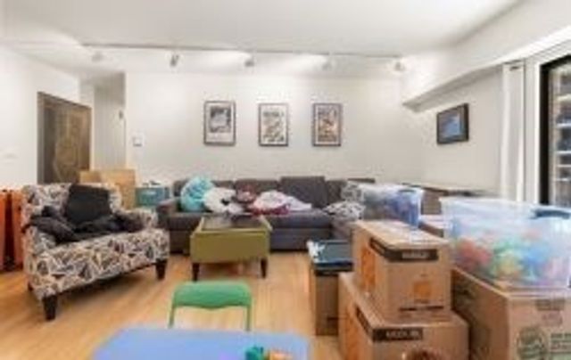 135 Pleasant St 201, Brookline, MA 02446