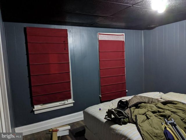 30 W MIDDLE ST, Hanover, PA 17331