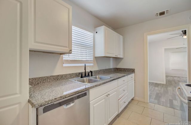 1622 Gorman, San Antonio, TX 78202