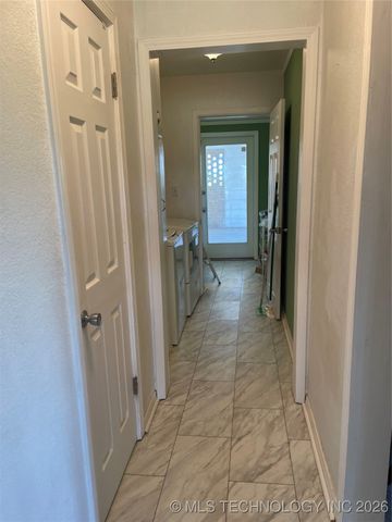 401 S Chickasaw, Kingston, OK 73439