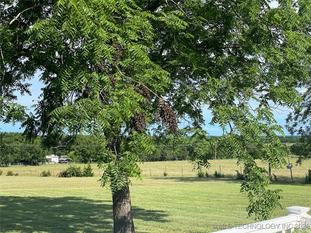 401 S Chickasaw, Kingston, OK 73439