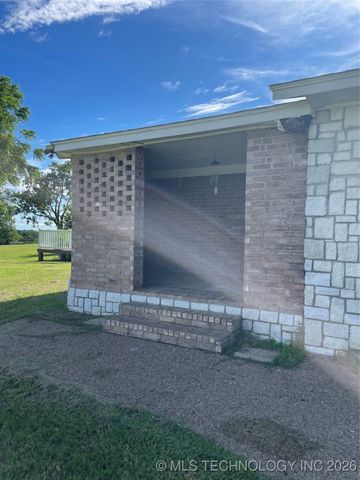 401 S Chickasaw, Kingston, OK 73439