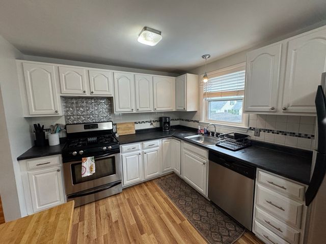 34 Brookline Ave 2, Hull, MA 02045