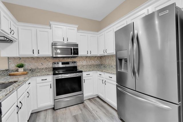 7715 DAWSON CREEK LANE, New Port Richey, FL 34654