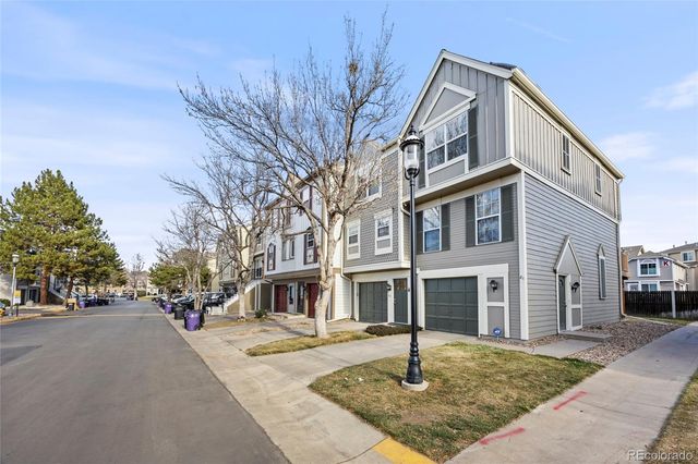 1811 S Quebec Way 82, Denver, CO 80231