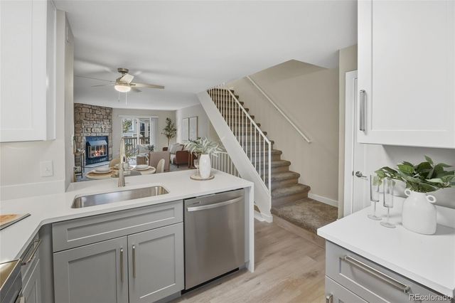 1811 S Quebec Way 82, Denver, CO 80231