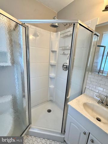 808 JOECK DR, West Chester, PA 19382