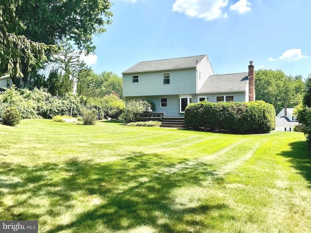 808 JOECK DR, West Chester, PA 19382