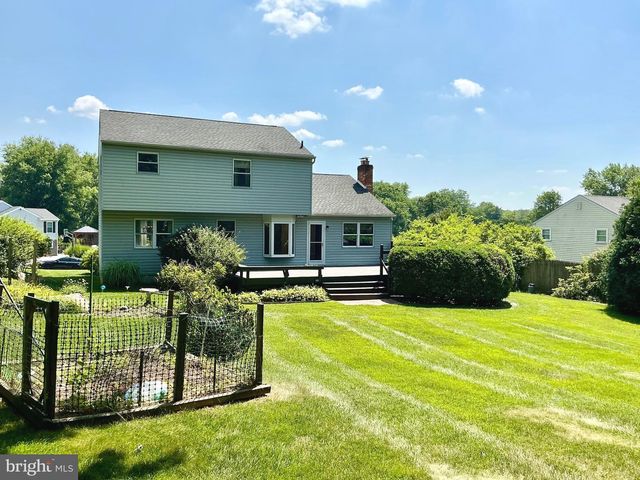 808 JOECK DR, West Chester, PA 19382