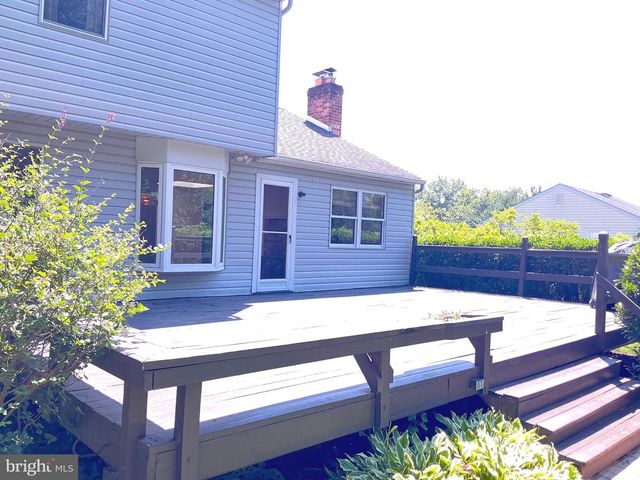 808 JOECK DR, West Chester, PA 19382