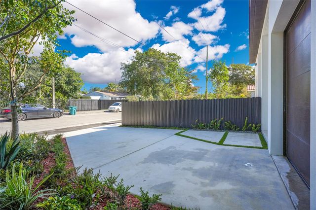 5116 NW 3rd Ave, Miami, FL 33127