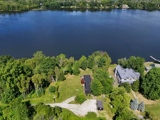 540 Northland Lane, North Hero, VT 05474