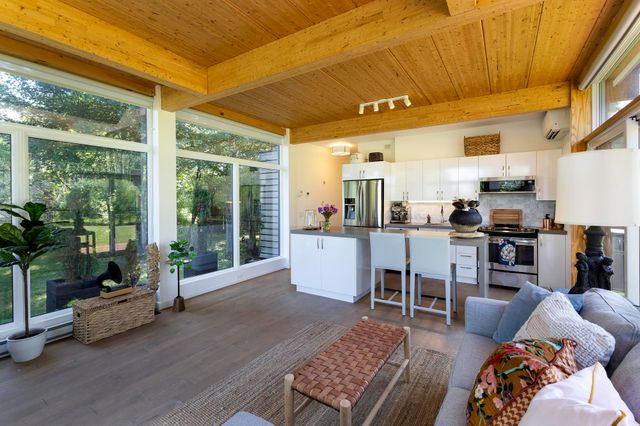 540 Northland Lane, North Hero, VT 05474