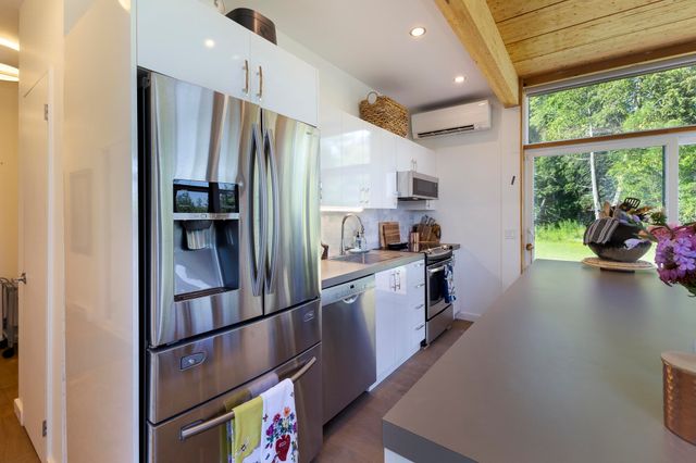 540 Northland Lane, North Hero, VT 05474