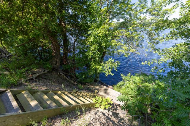 540 Northland Lane, North Hero, VT 05474