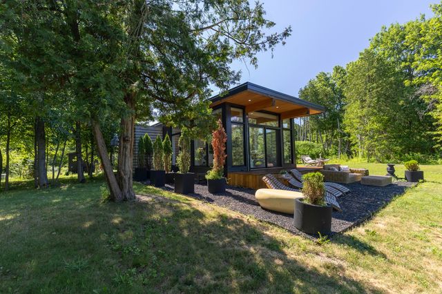 540 Northland Lane, North Hero, VT 05474